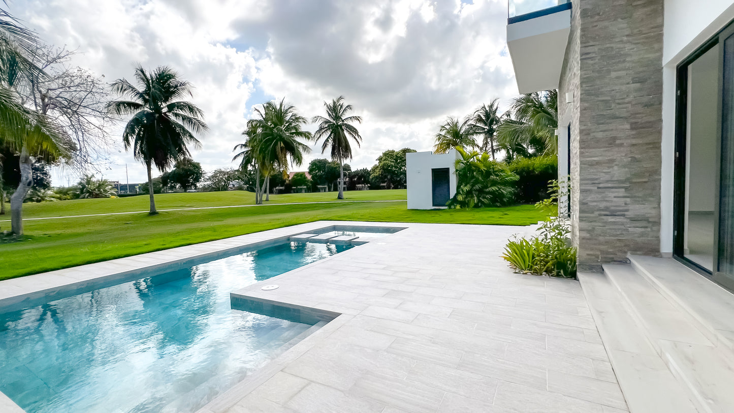 Villa de luxe au coeur du golf
